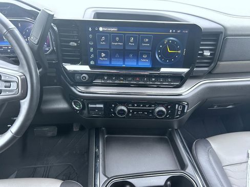 Certified 2025 Chevrolet Silverado 2500 ZR2 w/ LPO, Dark Essentials Package image 12