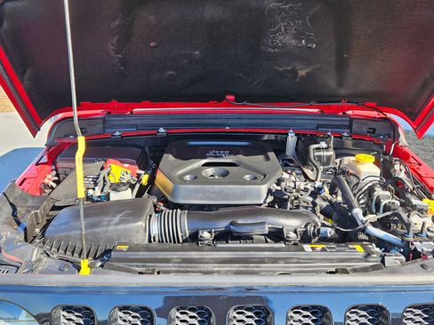 Used 2021 Jeep Wrangler Willys image 28