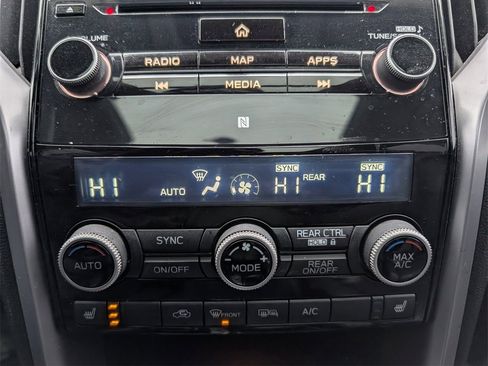 Used 2020 Subaru Ascent Limited w/ Technology Package image 23