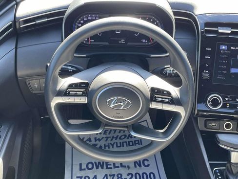 Used 2022 Hyundai Santa Cruz SEL image 12