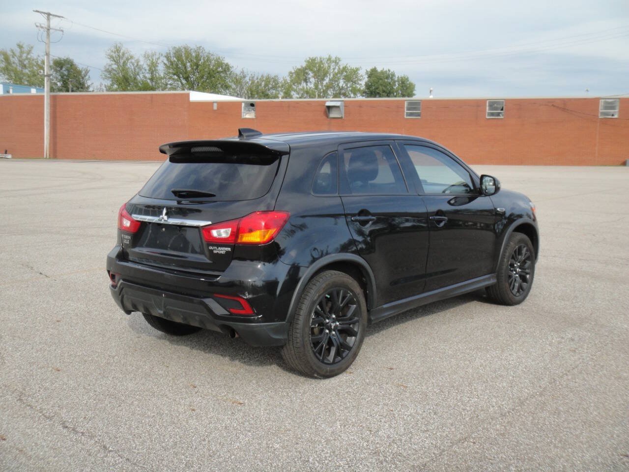 Used 2018 Mitsubishi Outlander Sport LE FWD image 8