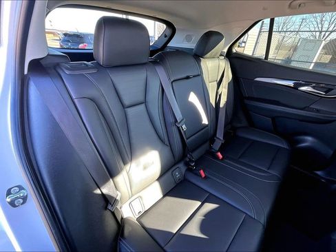 Used 2025 Buick Envision Preferred image 37