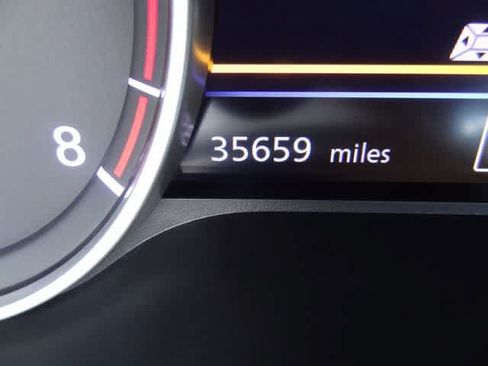 Used 2025 Nissan Sentra SV FWD image 19