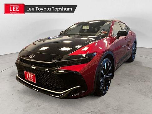 New 2026 Toyota Crown Platinum image 1