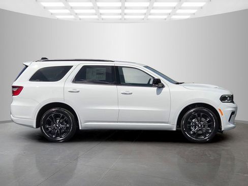 New 2026 Dodge Durango GT image 6