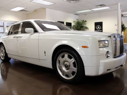Used 2007 Rolls-Royce Phantom Sedan RWD image 3