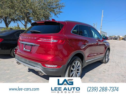 Used 2019 Lincoln MKC Select w/ Select Plus Package image 3