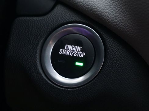 Used 2024 Chevrolet Equinox LS w/ LS Convenience Package FWD image 17
