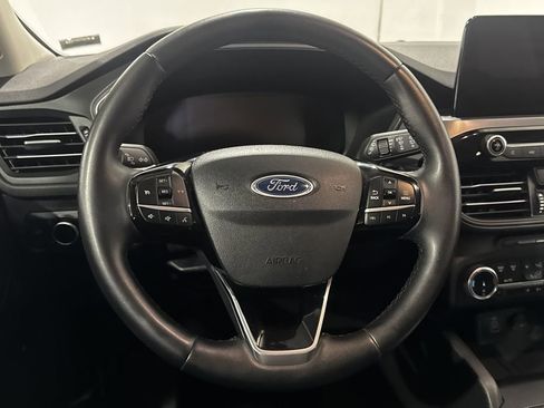 Used 2024 Ford Escape Active AWD/4WD image 4