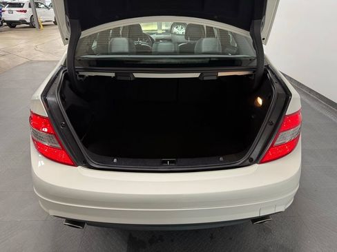 Used 2010 Mercedes-Benz C 300 4MATIC Sedan image 19