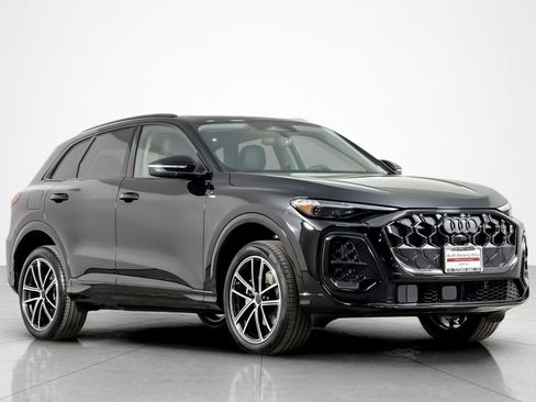 New 2026 Audi Q5 Premium Plus AWD/4WD image 2