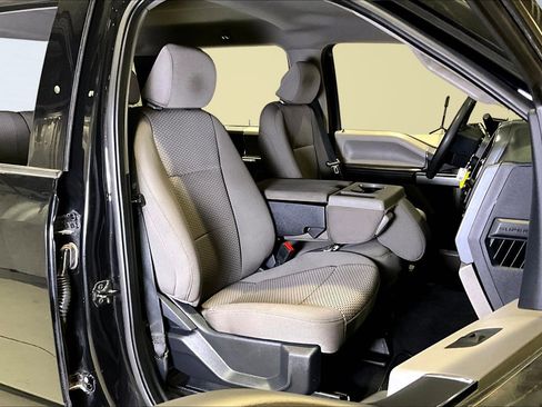 Used 2022 Ford F250 XLT image 29