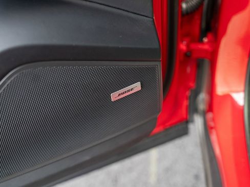 Certified 2025 Porsche Cayenne E-Hybrid AWD/4WD image 11