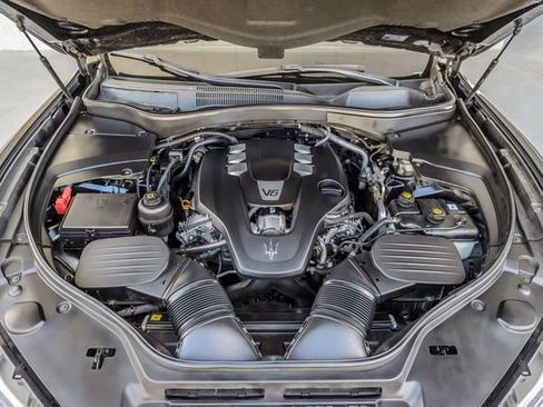 Used 2017 Maserati Levante LEVANTE - NAV - MOONROOF - BAC image 17