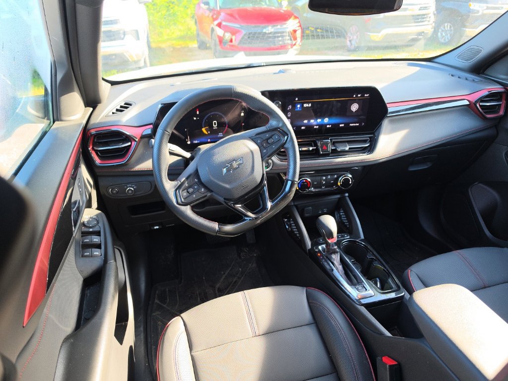 Certified 2026 Chevrolet TrailBlazer RS w/ Driver Confidence Package FWD image 4
