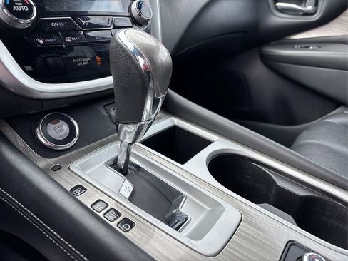 Used 2018 Nissan Murano Platinum image 27