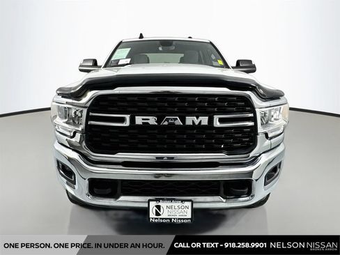Used 2022 RAM 2500 Big Horn w/ Level A Equipment Group AWD/4WD image 2