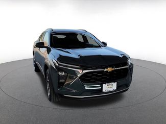 Used 2025 Chevrolet Trax LT video 2