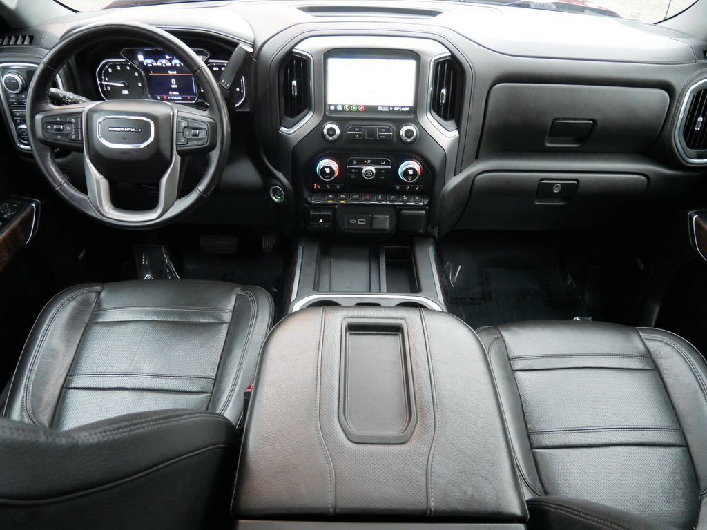 Used 2022 GMC Sierra 1500 Denali w/ Denali Premium Package AWD/4WD image 12