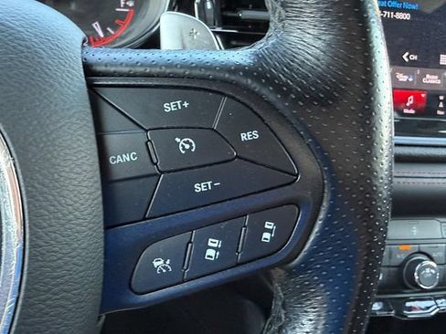 Used 2024 Dodge Durango GT AWD/4WD image 32