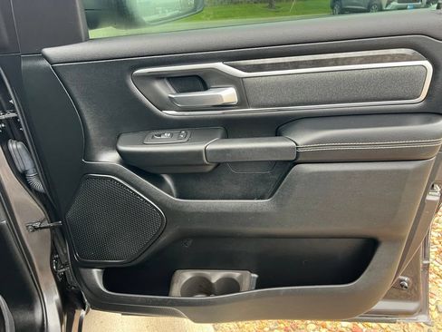 Used 2019 RAM 1500 Big Horn AWD/4WD image 25