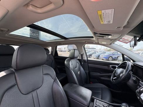 Used 2021 Kia Sorento S w/ Panoramic Sunroof Package image 33