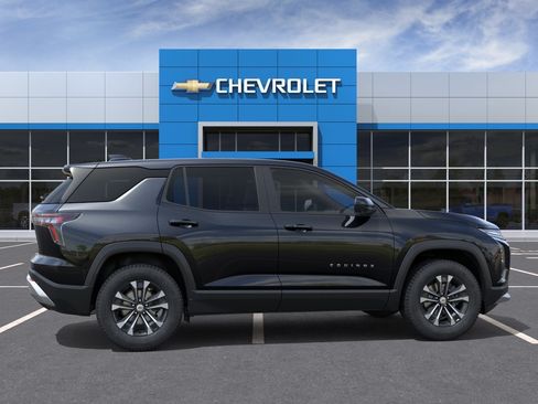 New 2027 Chevrolet Equinox LT w/ Safety and Technology Package FWD image 5