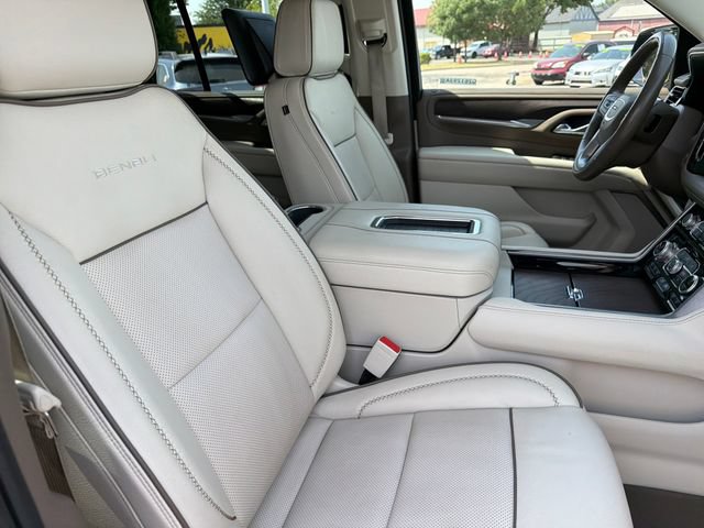 Used 2023 GMC Yukon Denali w/ Denali Reserve Package AWD/4WD image 26