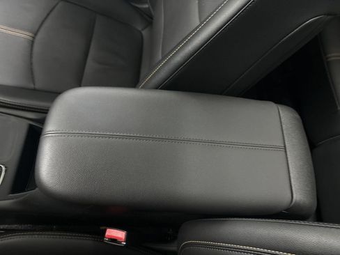 Used 2023 Chevrolet Equinox Premier AWD/4WD image 62