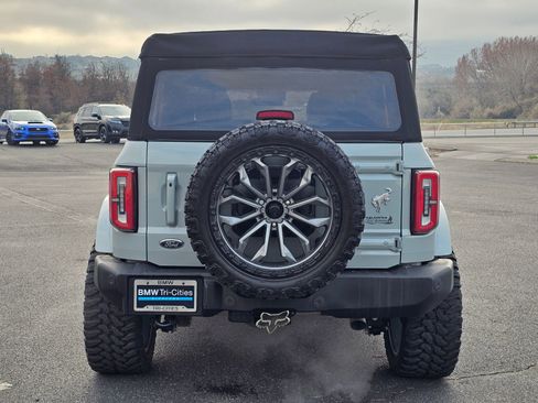 Used 2023 Ford Bronco Outer Banks image 5