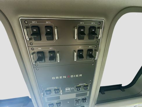 New 2025 INEOS Grenadier Fieldmaster Edition image 32