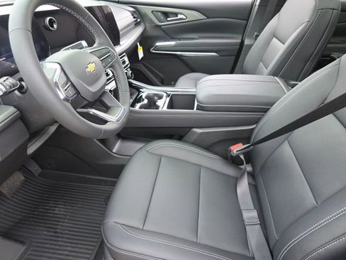 New 2026 Chevrolet Traverse LT w/ Sun and Wheel Package image 27