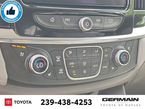Used 2018 Chevrolet Traverse Premier AWD/4WD image 32