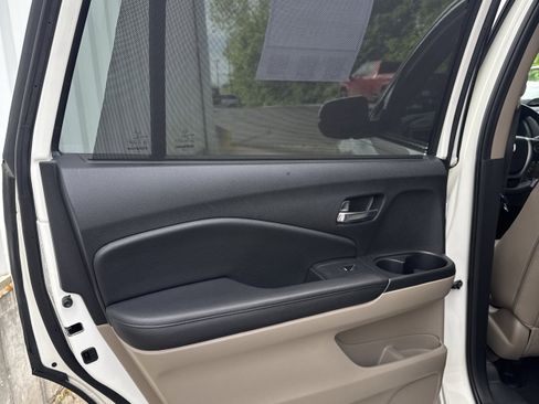 Used 2016 Honda Pilot EX-L image 11