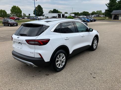 Used 2023 Ford Escape Active AWD/4WD image 5