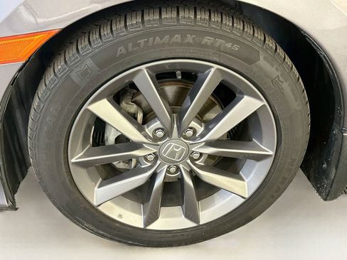 Used 2020 Honda Civic EX image 11