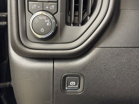 New 2026 GMC Sierra 1500 Pro w/ Pro Value Package image 30