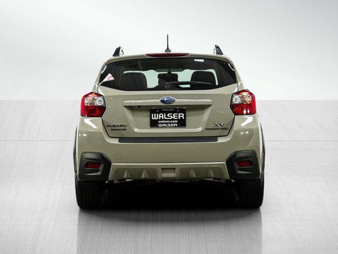 Used 2015 Subaru Crosstrek 2.0i Limited w/ Popular Package #2 AWD/4WD image 4
