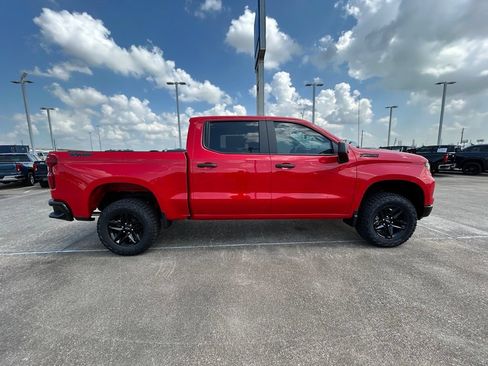 New 2026 Chevrolet Silverado 1500 Custom Trail Boss w/ Dark Appearance Package AWD/4WD image 4