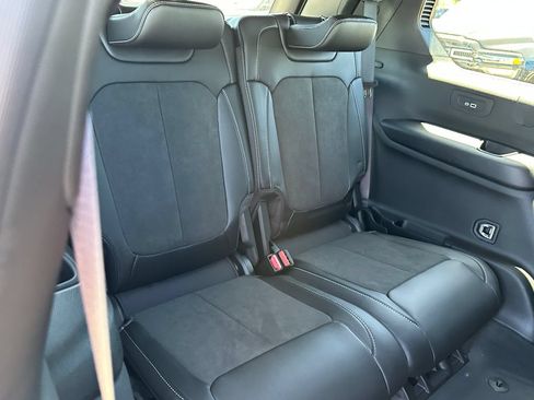 New 2026 Jeep Grand Cherokee L 2WD image 20