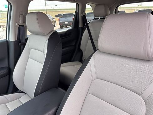 Used 2025 Honda CR-V EX image 10