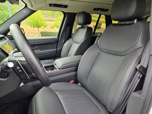 New 2026 Land Rover Range Rover SE AWD/4WD image 13