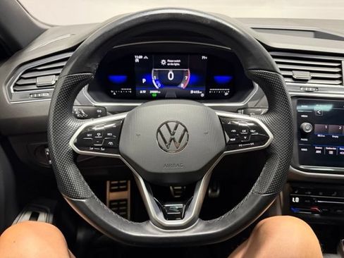Used 2022 Volkswagen Tiguan SE R-Line AWD/4WD image 34