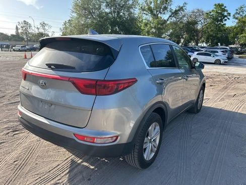 Used 2019 Kia Sportage LX image 4