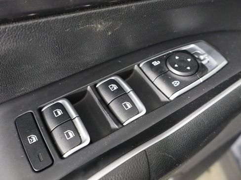 Used 2021 Kia Sorento LX image 23