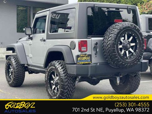 Used 2013 Jeep Wrangler Sport AWD/4WD image 6