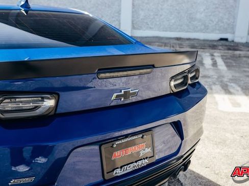 Used 2019 Chevrolet Camaro SS image 35