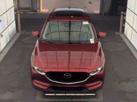 Used 2020 MAZDA CX-5 Touring FWD image 2
