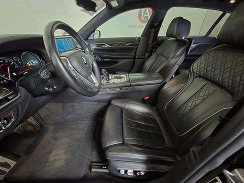 Used 2016 BMW 750i xDrive image 16