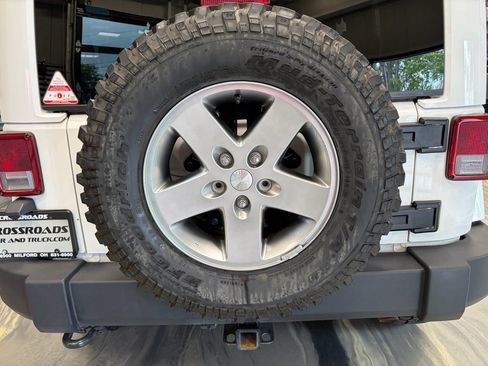 Used 2012 Jeep Wrangler Rubicon w/ PWR Convenience Group AWD/4WD image 26